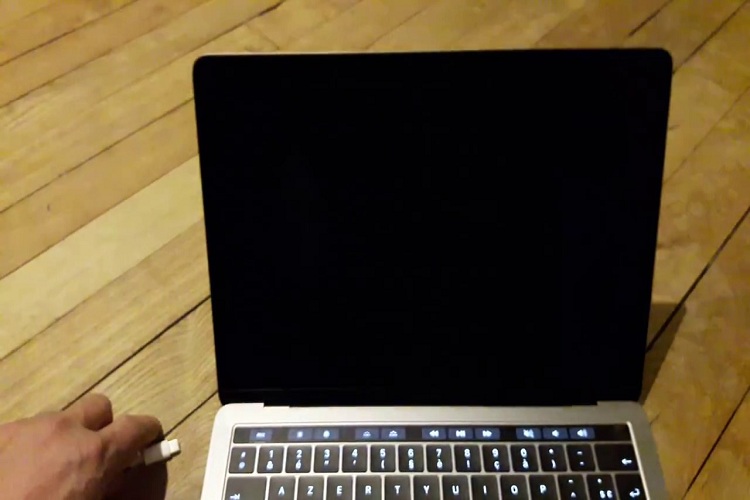 MacBook Pro Black Screen